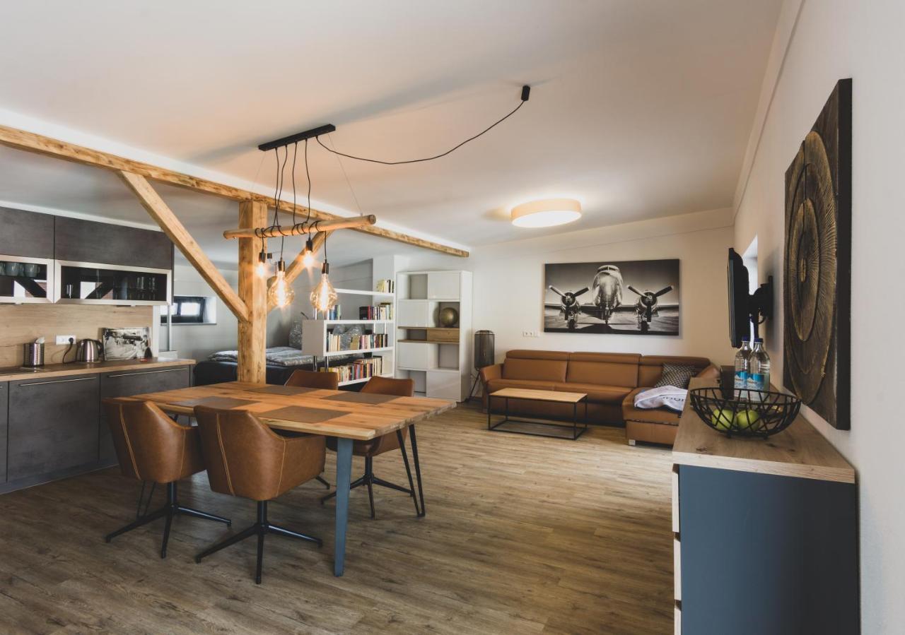 Apartment Modernes Loft Vor Den Toren Des Chiemgaus